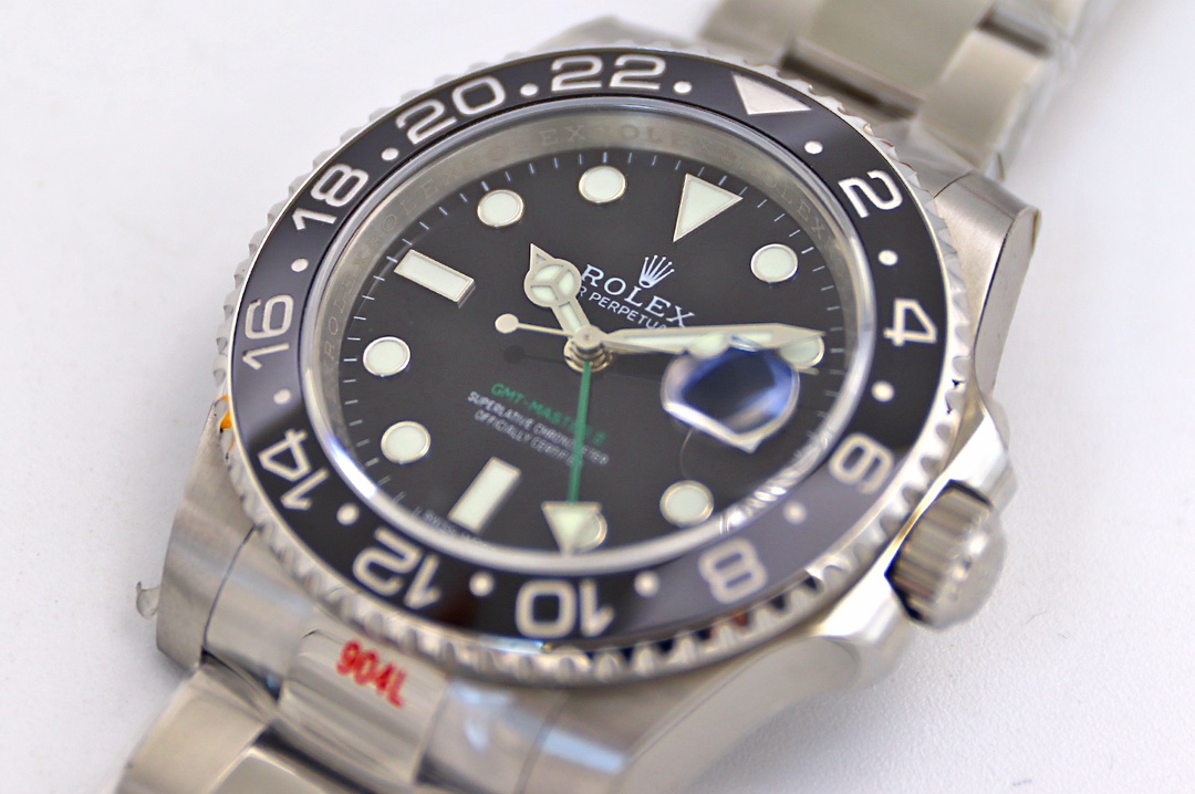 Rolex GMT-Master II Red and Blue Bezel Watch – IW-0183 - Image 3