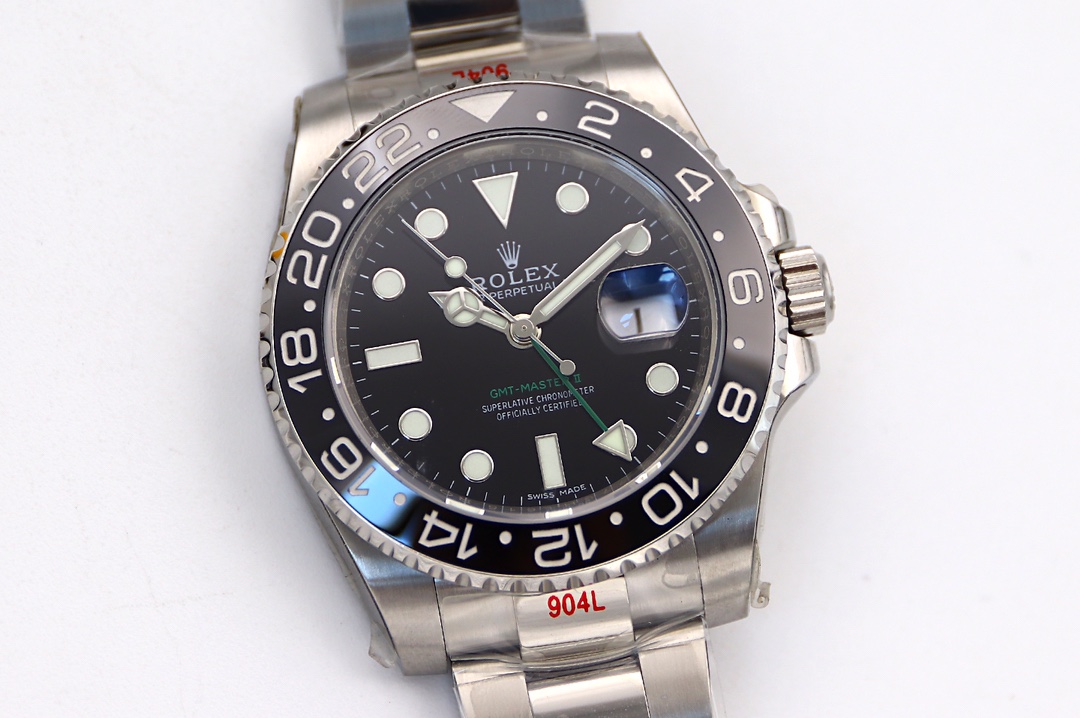 Rolex GMT-Master II Red and Blue Bezel Watch – IW-0183 - Image 2