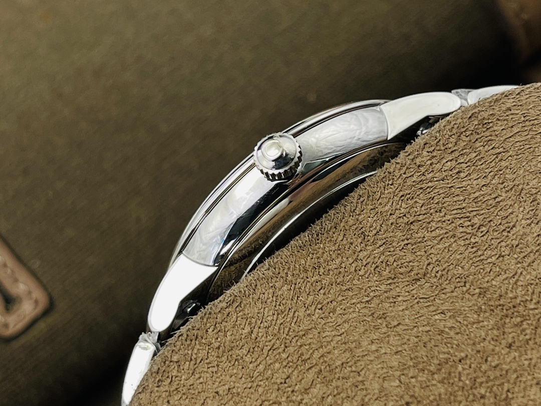 Omega De Ville 39.5 mm Watch – IW-1458 - Image 5