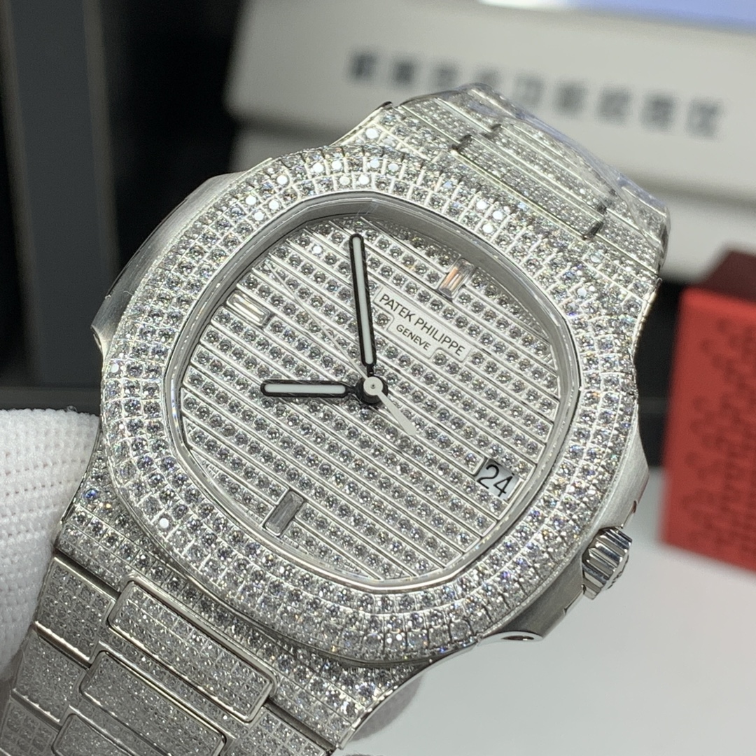 Patek Philippe Nautilus Diamond-Set 40 mm Watch – IW-2516 - Image 5