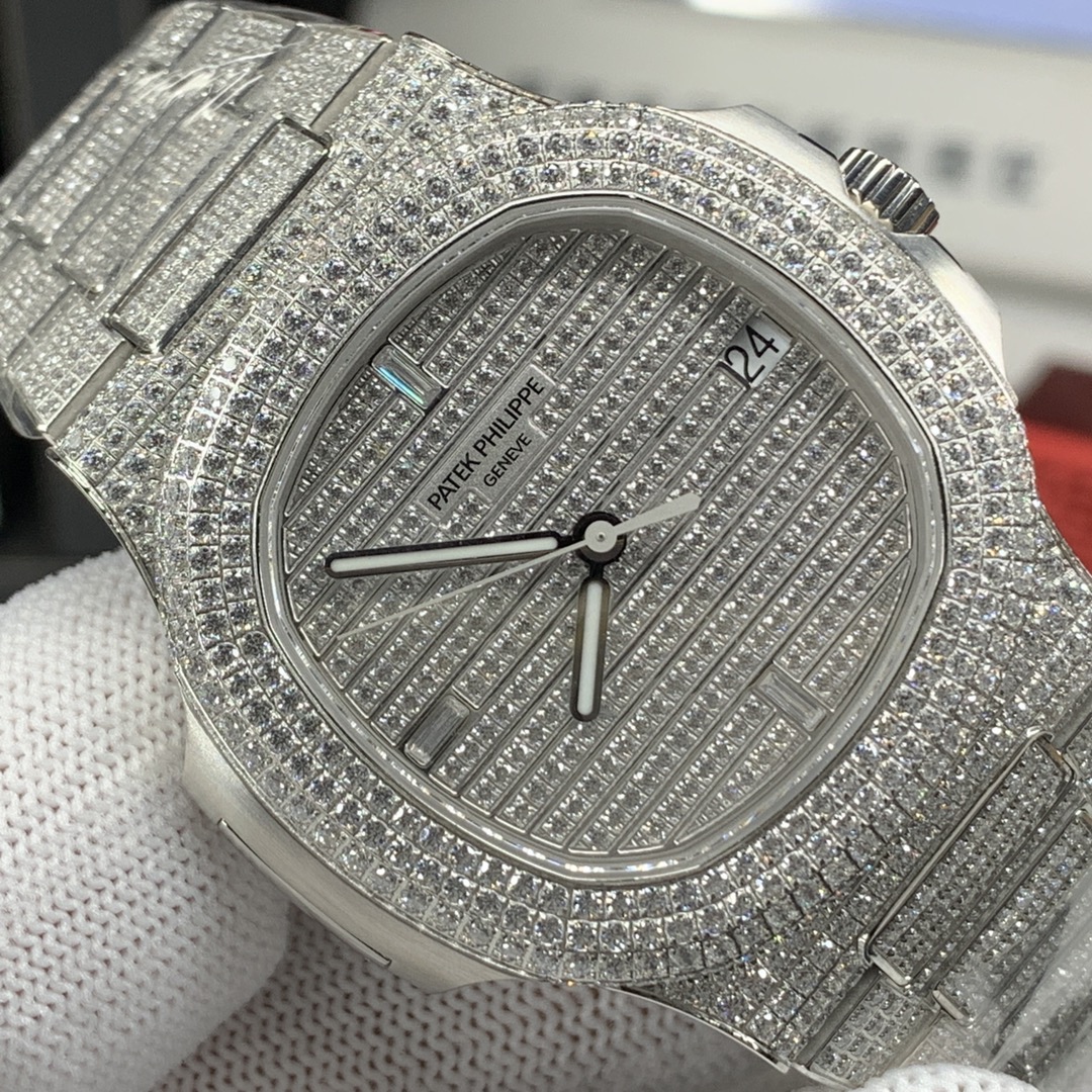Patek Philippe Nautilus Diamond-Set 40 mm Watch – IW-2516 - Image 2