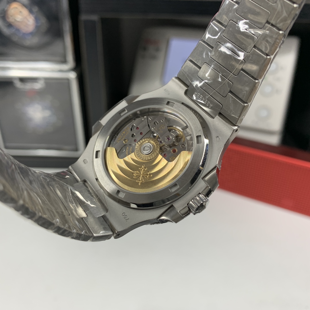 Patek Philippe Nautilus Diamond-Set 40 mm Watch – IW-2516 - Image 8