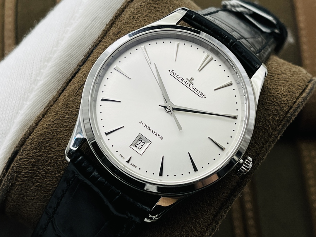 Jaeger-LeCoultre Master Control 40 mm Watch – IW-0506 - Image 3