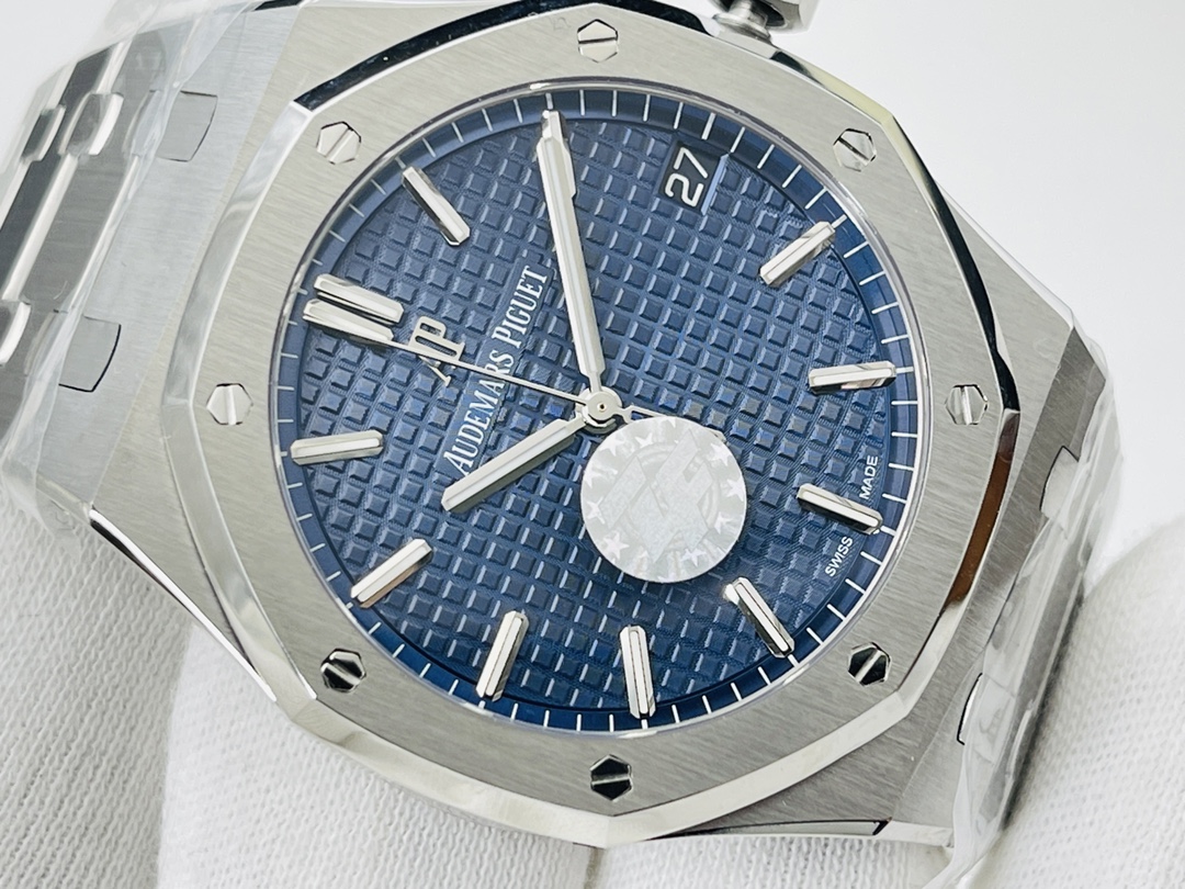 Audemars Piguet Royal Oak Skeleton Dial Watch – IW-2183 - Image 4