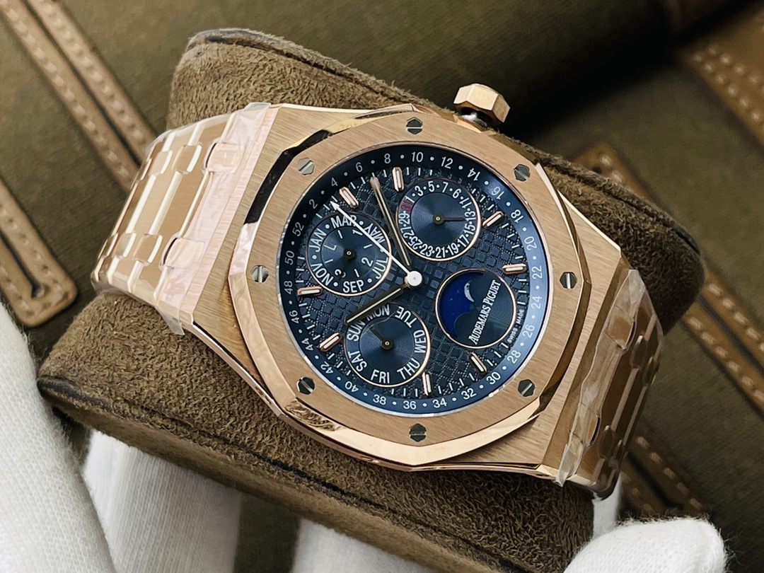 Royal Oak Moonphase 41 mm Watch – IW-2184 - Image 2