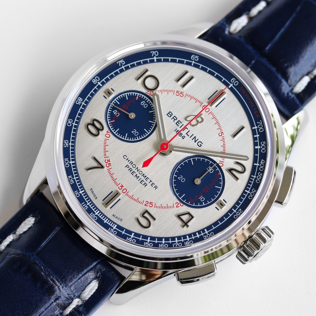 Breitling Classic Chronograph 42 mm Watch – IW-0691 - Image 2