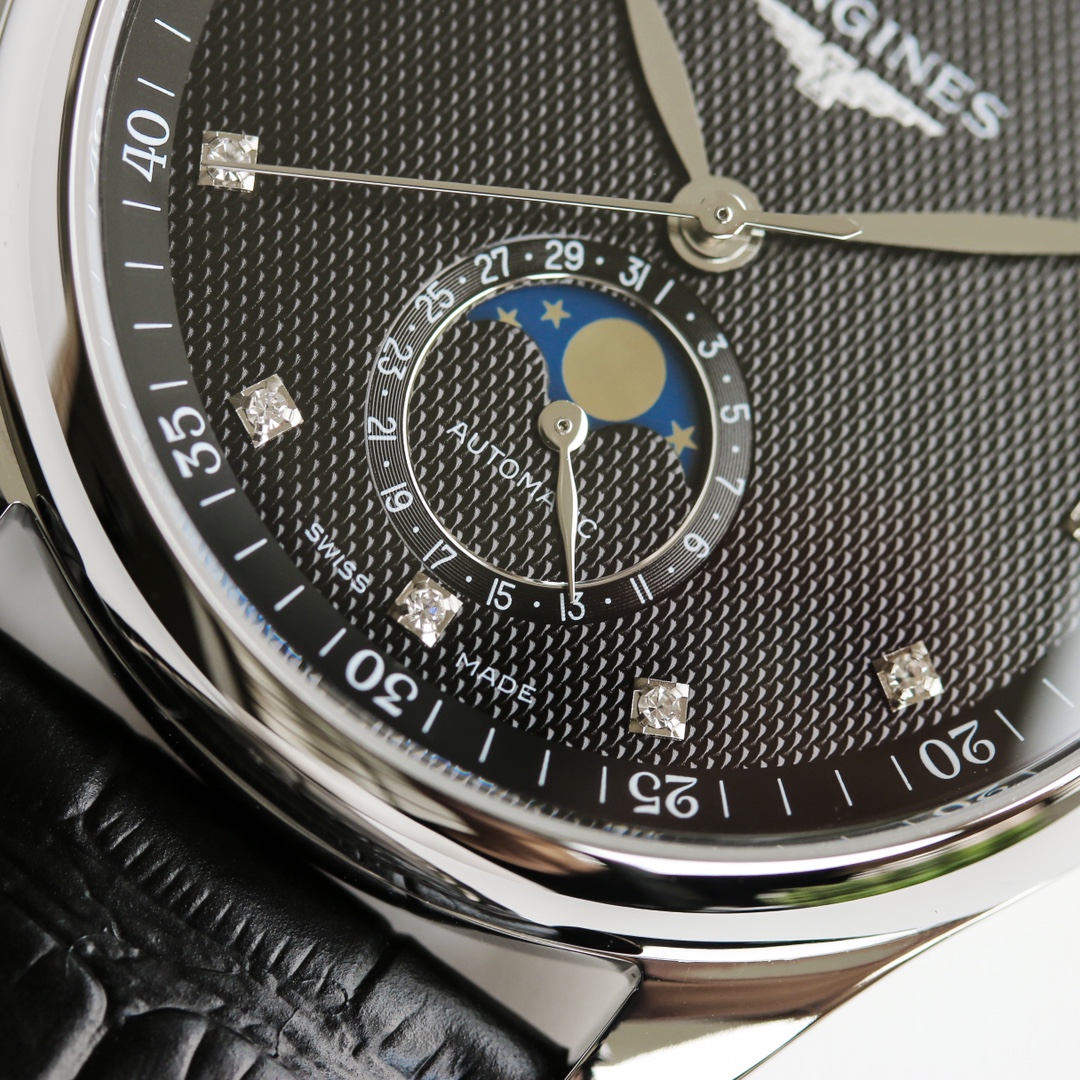 Longines Classic Moonphase 40 mm Watch – IW-0789 - Image 5