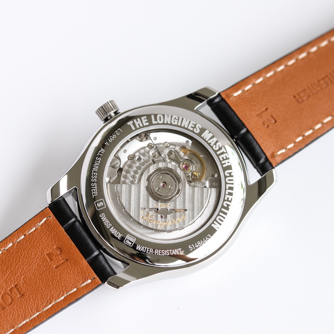 Longines Classic Moonphase 40 mm Watch – IW-0789 - Image 8