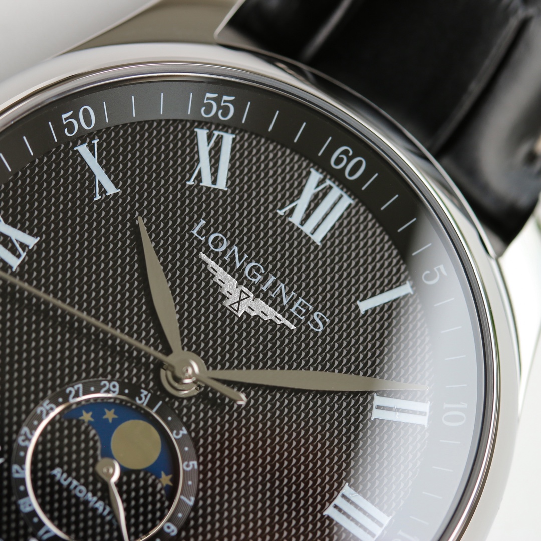 Longines Classic Moonphase 40 mm Watch – IW-0788 - Image 4