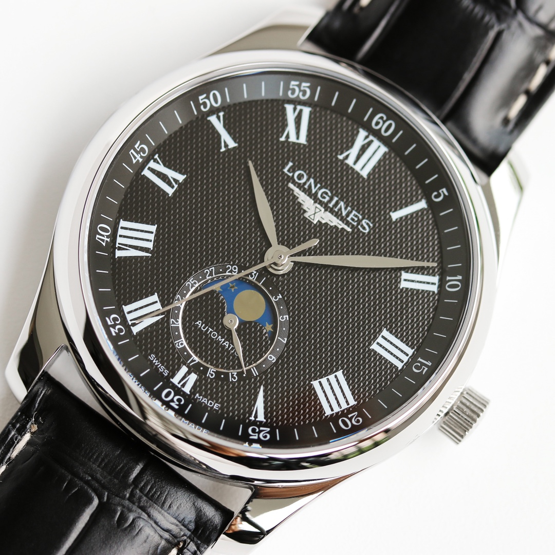 Longines Classic Moonphase 40 mm Watch – IW-0788 - Image 3