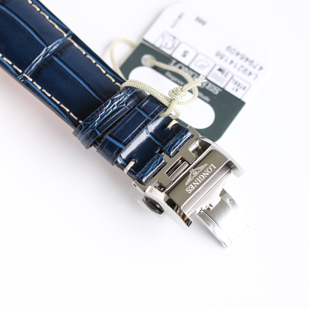 Longines Classic Moonphase 40 mm Watch – IW-0787 - Image 9