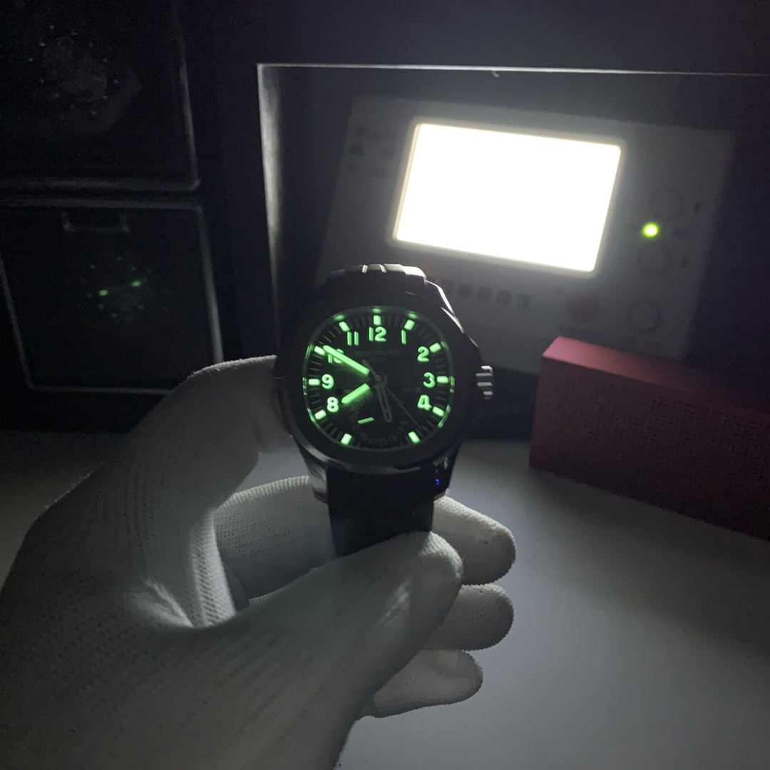 Patek Philippe Explorer 40.8 mm Watch – IW-2464 - Image 9