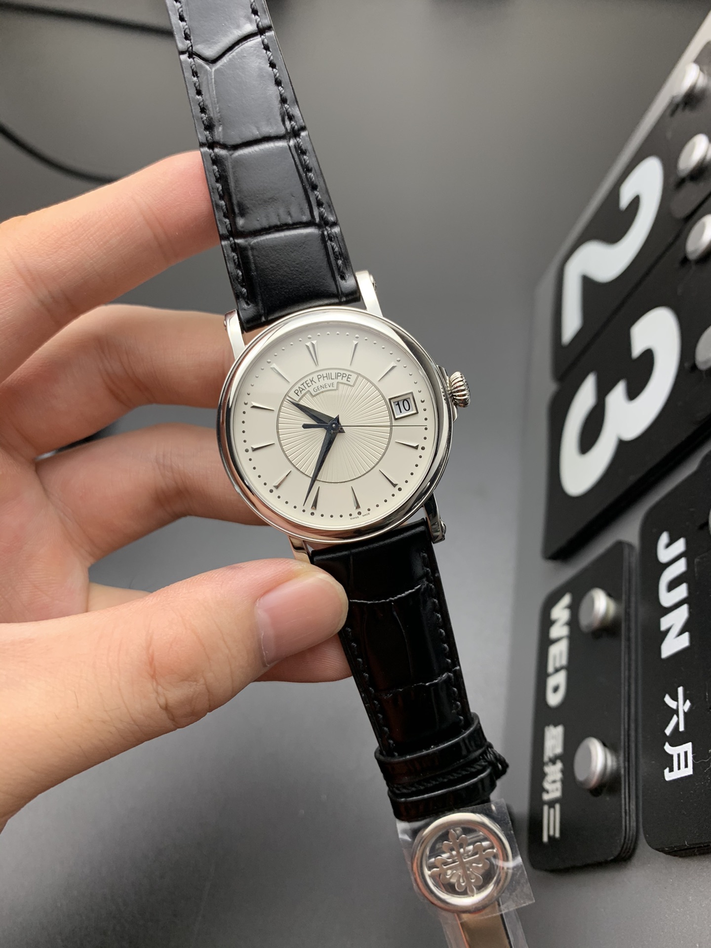 Classic Watch – IW-2590 - Image 6