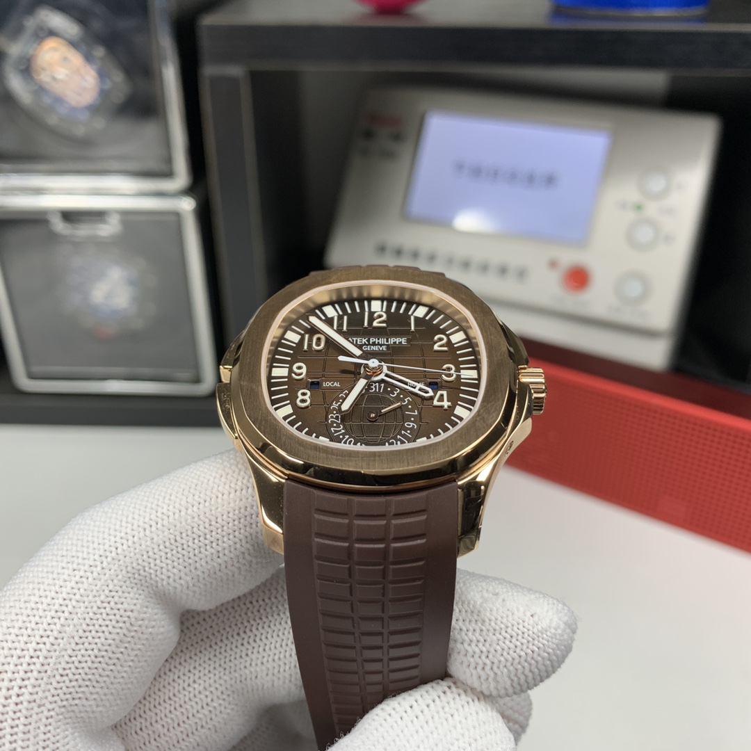 Patek Philippe Explorer 40.8 mm Watch – IW-2502 - Image 4