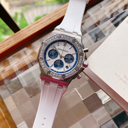 Audemars Piguet Royal Oak Chronograph Watch – IW-2272