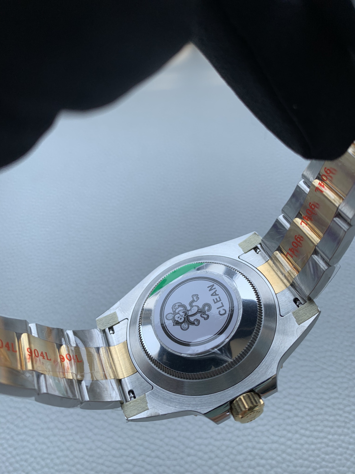 Black Submariner Watch – IW-3022 - Image 9