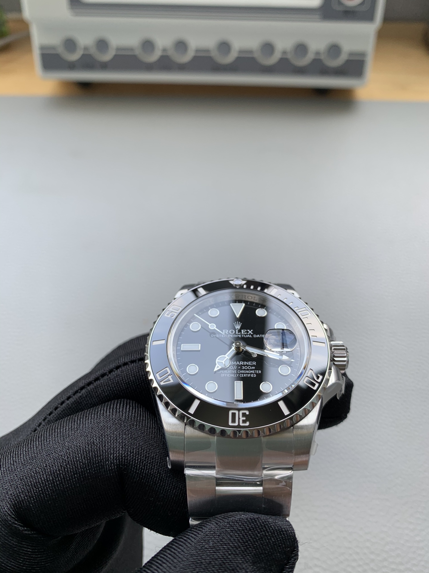 Black Submariner Watch – IW-3021 - Image 4