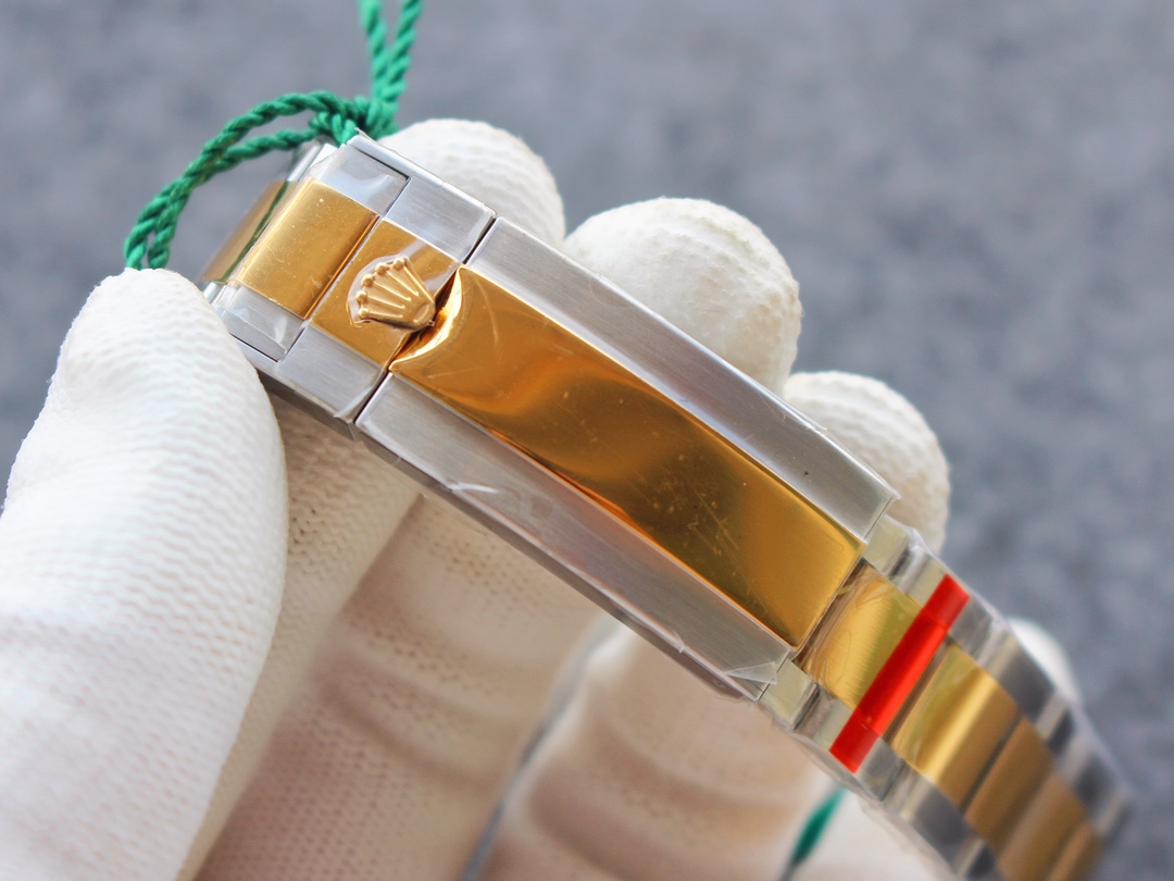 Rolex Submariner Luminous 40 mm Watch – IW-0293 - Image 7