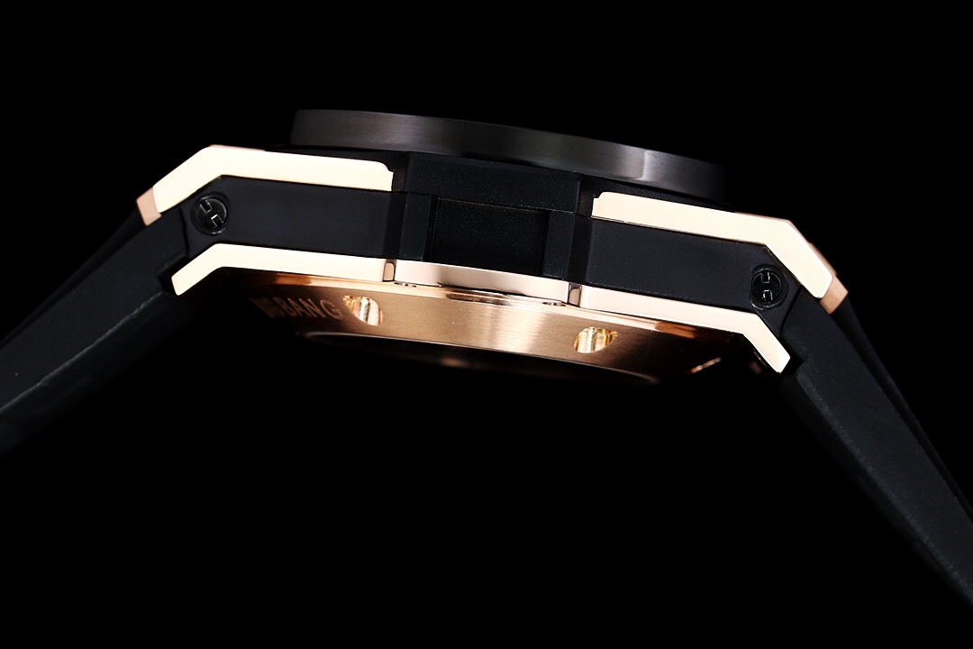 Hublot Classic Chronograph Watch – IW-0400 - Image 7