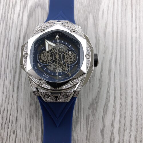 Hublot Classic Chronograph 45 mm Watch – IW-0401