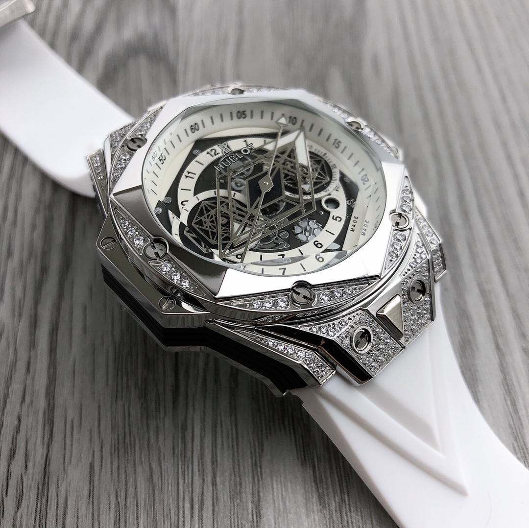 Hublot Classic Chronograph 45 mm Watch – IW-0401 - Image 6