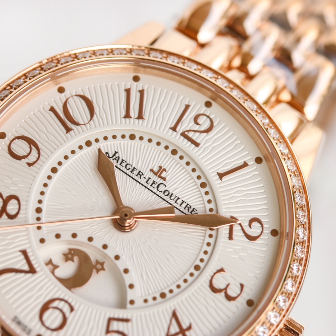 Jaeger-LeCoultre Classic Diamond-Set 34 mm Watch – IW-0538 - Image 3