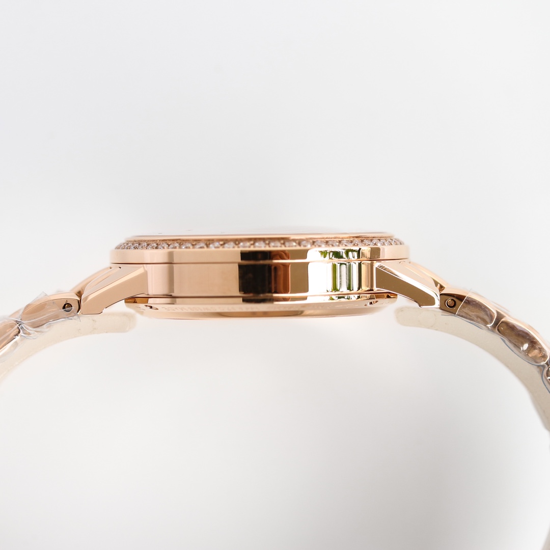 Jaeger-LeCoultre Classic Diamond-Set 34 mm Watch – IW-0538 - Image 7