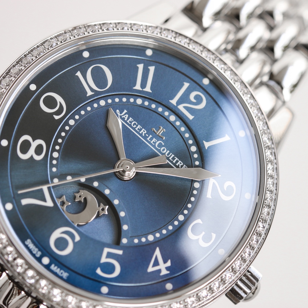 Jaeger-LeCoultre Classic Diamond-Set 34 mm Watch – IW-0537 - Image 4