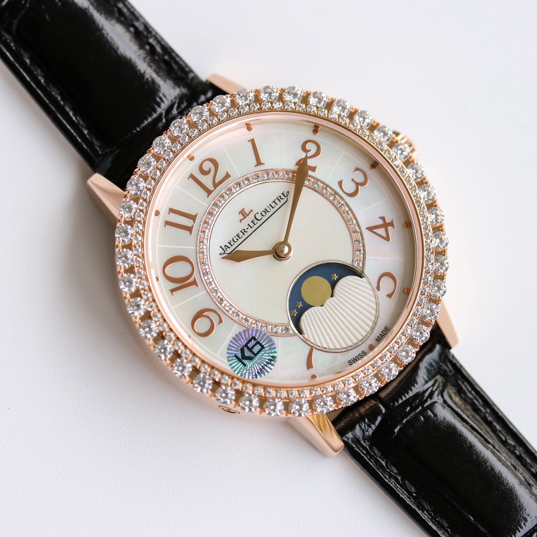 Jaeger-LeCoultre Classic Moonphase 34 mm Watch – IW-0554 - Image 2