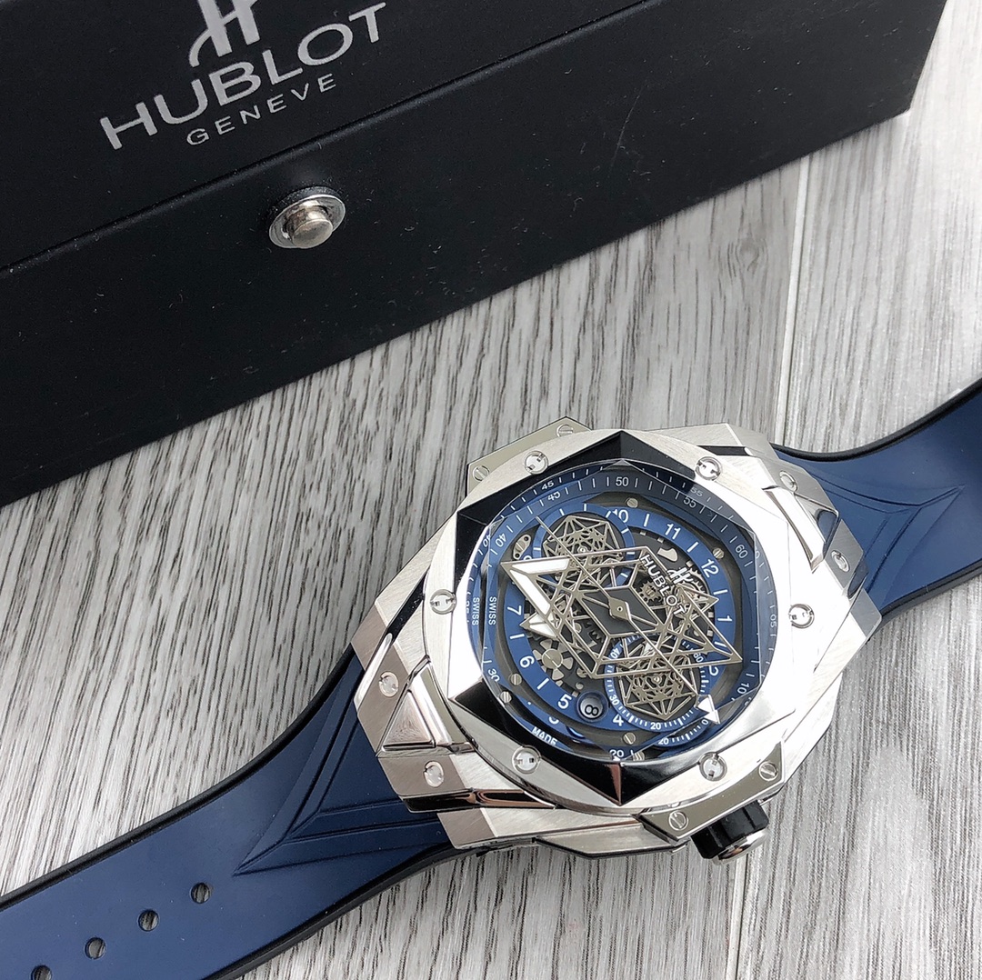 Hublot Classic Chronograph 45 mm Watch – IW-0398 - Image 6