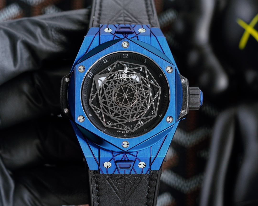 Hublot Classic Diamond-Set 45 mm Watch – IW-0394 - Image 8
