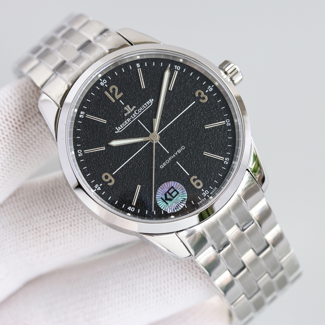 Jaeger-LeCoultre Classic Luminous 41.6 mm Watch – IW-0560 - Image 2