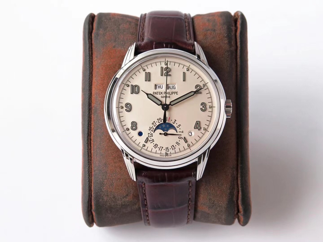 Patek Philippe Classic Moonphase 40 mm Watch – IW-2737
