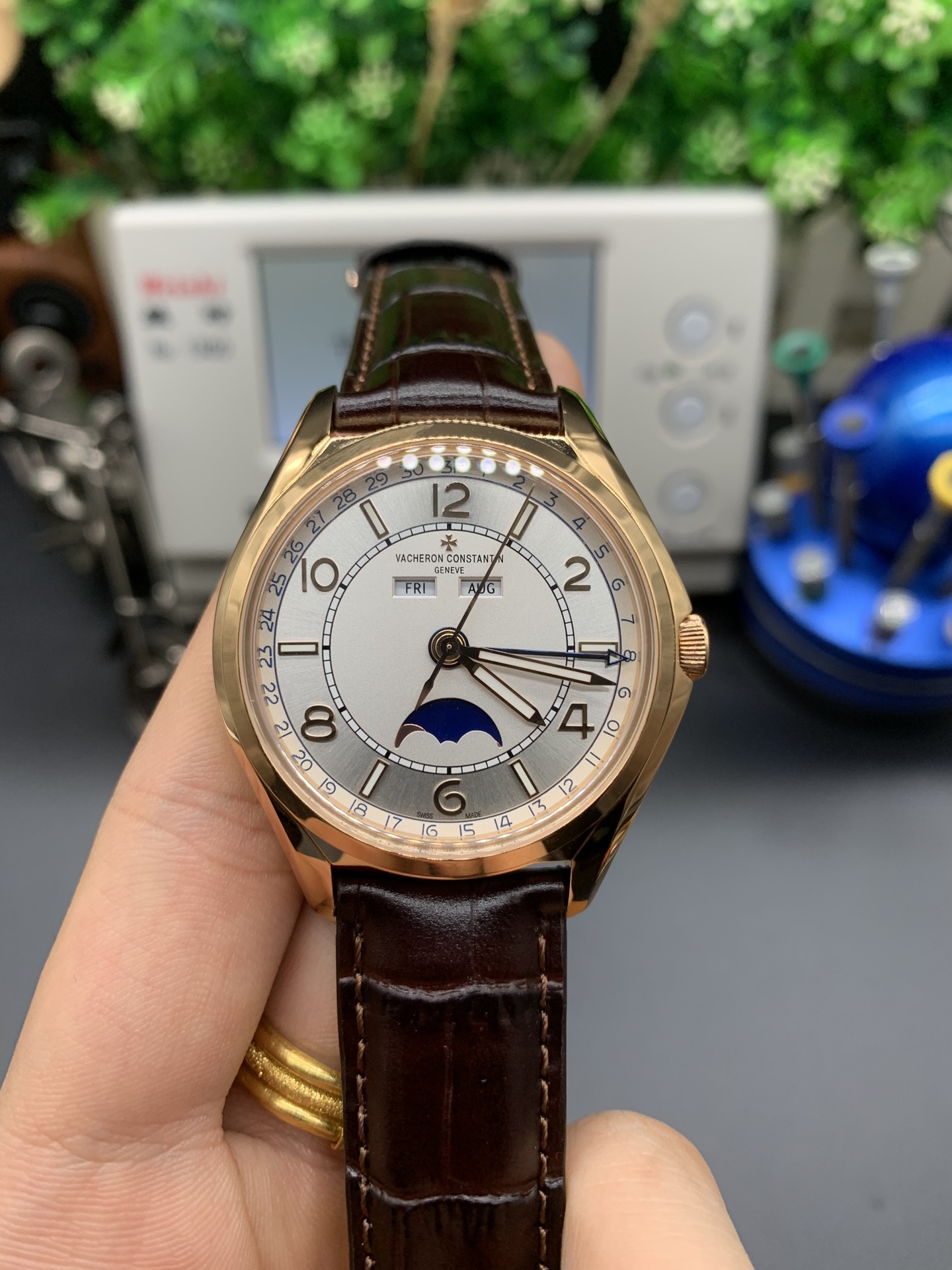 Classic Watch – IW-1156