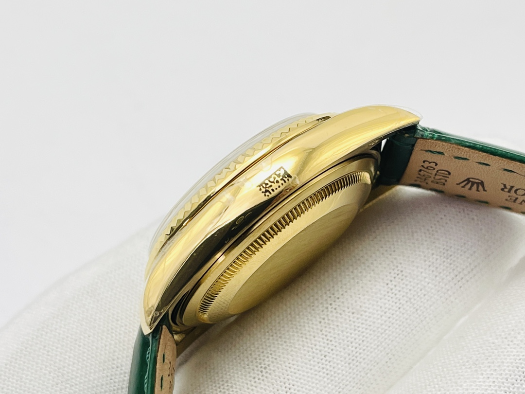 Rolex Day-Date Luminous 36 mm Watch – IW-0279 - Image 6