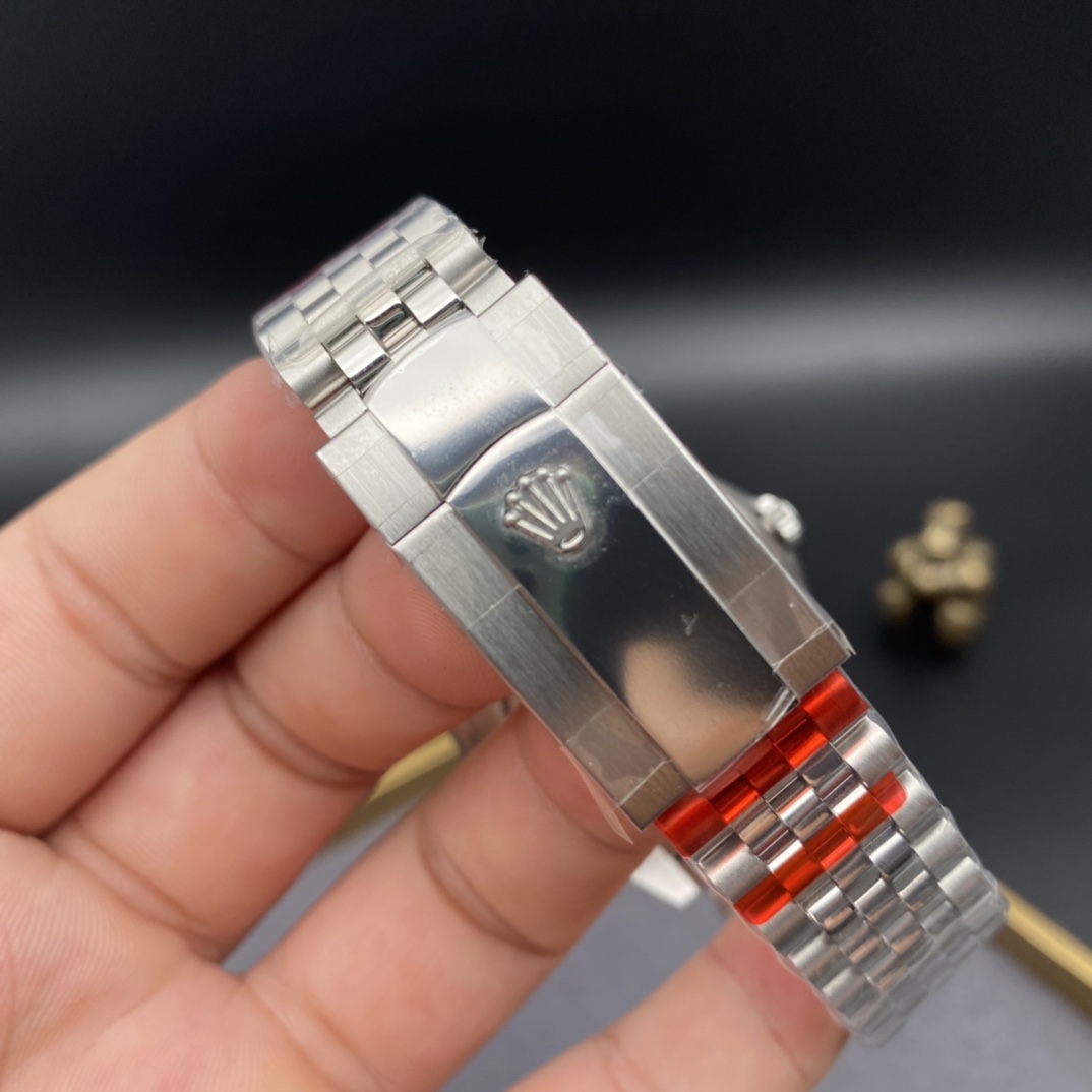 Rolex Datejust 41 mm Watch – IW-0056 - Image 9