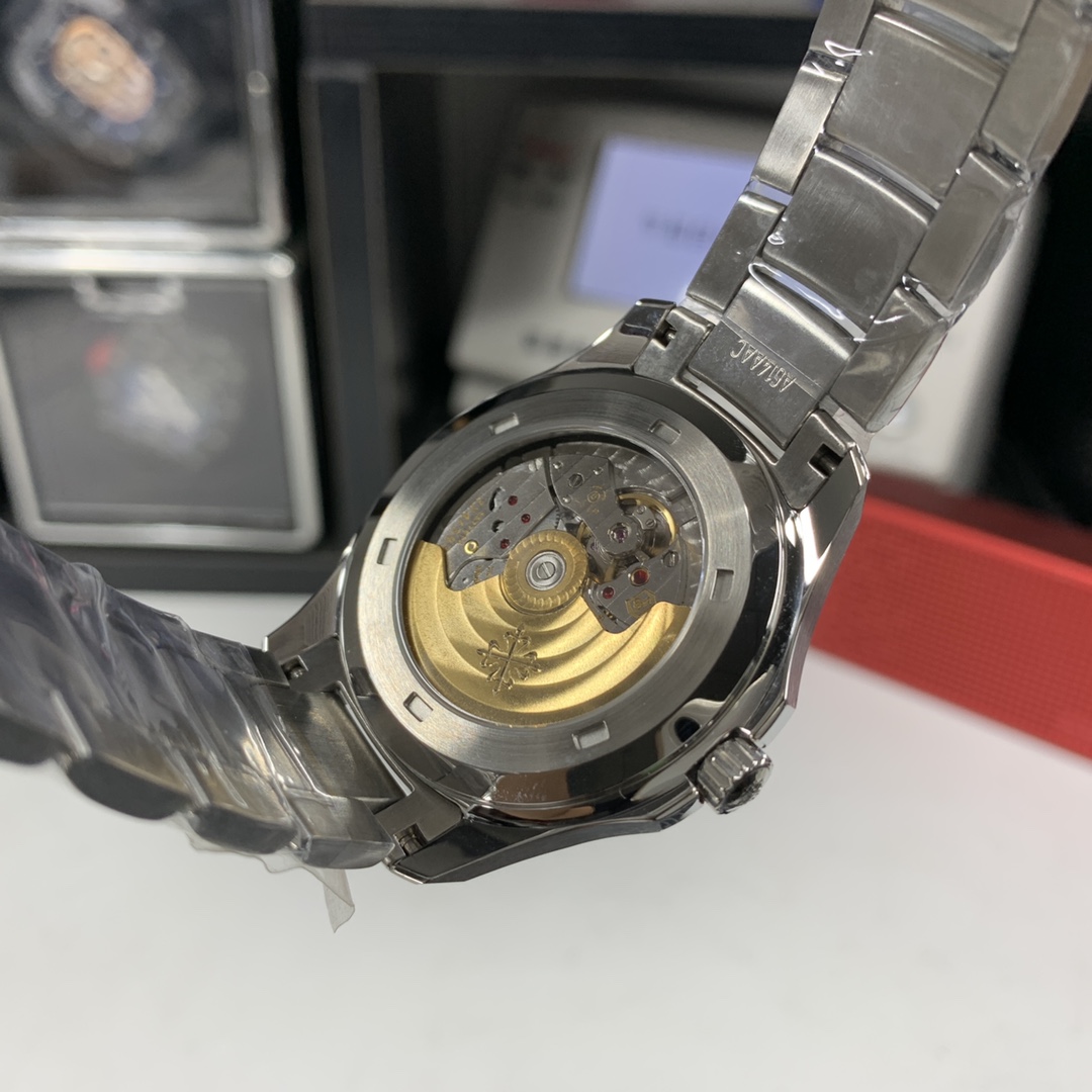 Patek Philippe Explorer 40 mm Watch – IW-2514 - Image 7