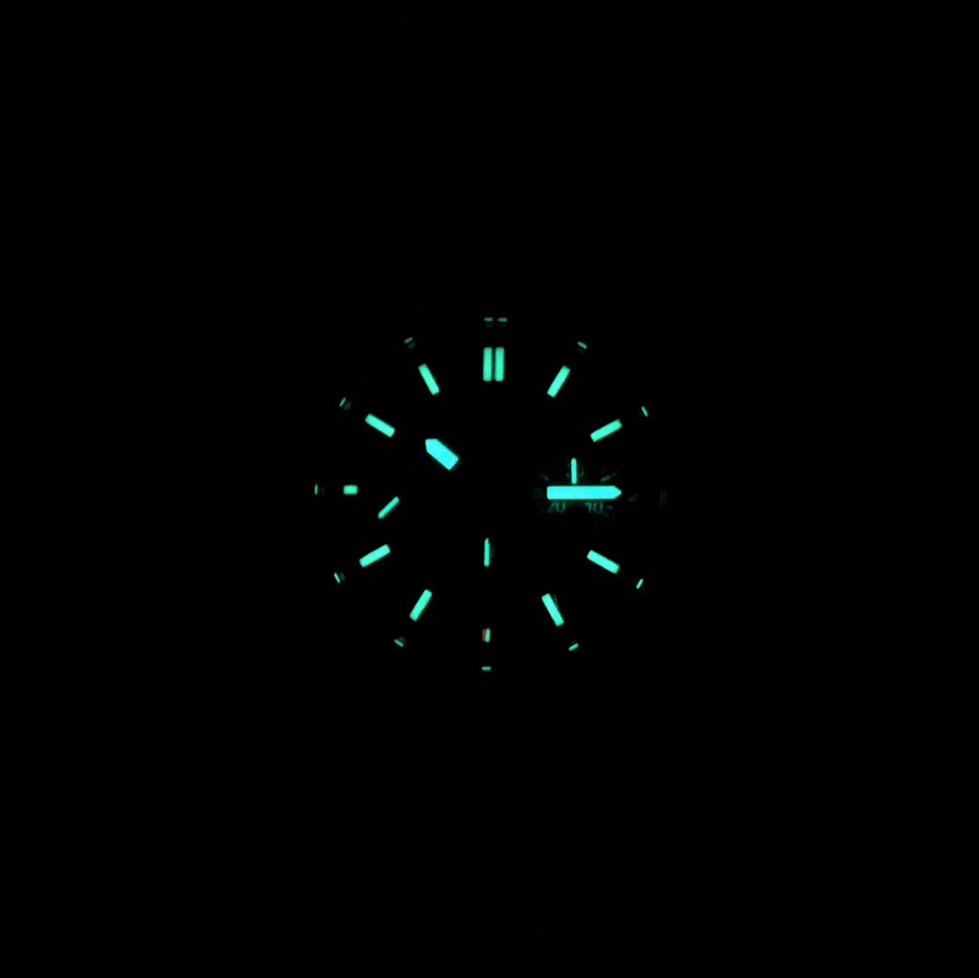 Hublot Classic Chronograph 44 mm Watch – IW-0392 - Image 9