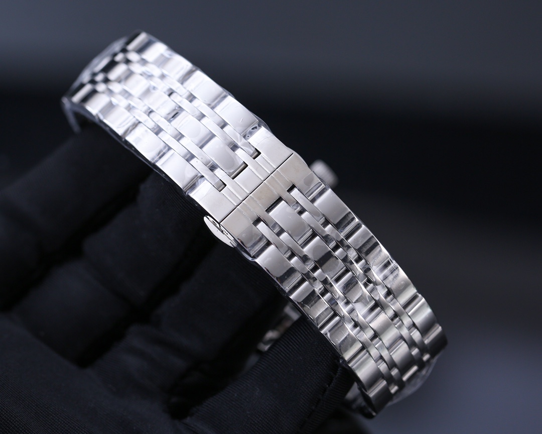 Longines Classic 41 mm Watch – IW-0819 - Image 9