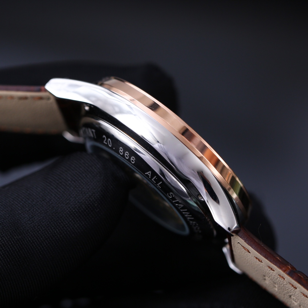 Vacheron Constantin Tourbillon Moonphase 42 mm Watch – IW-1148 - Image 7