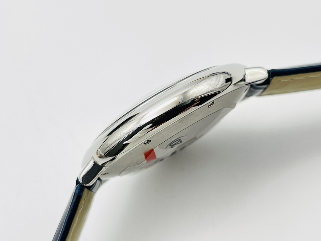 Ballon Bleu 28 mm Watch – IW-1816 - Image 6