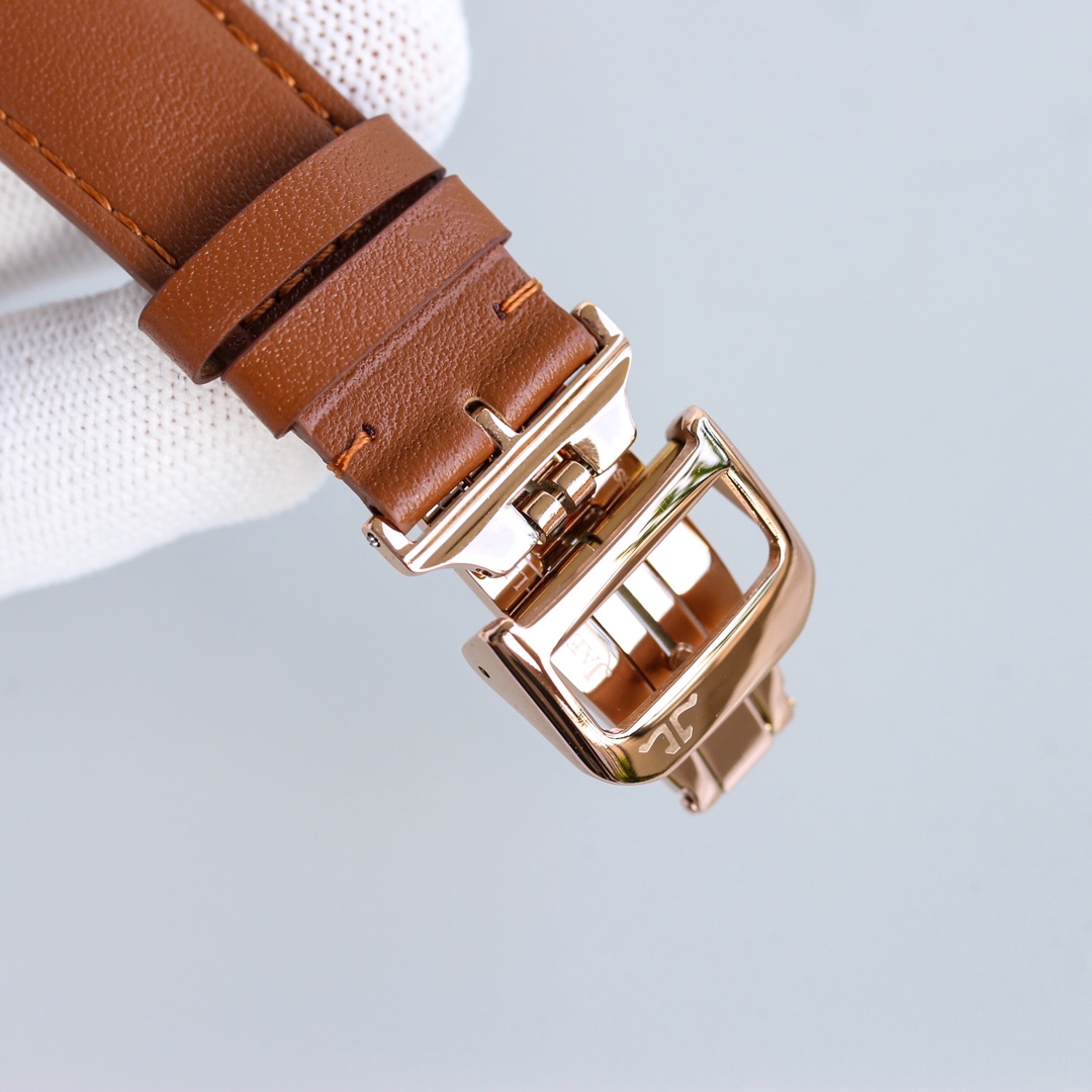 Jaeger-LeCoultre Master Control 42 mm Watch – IW-0550 - Image 9