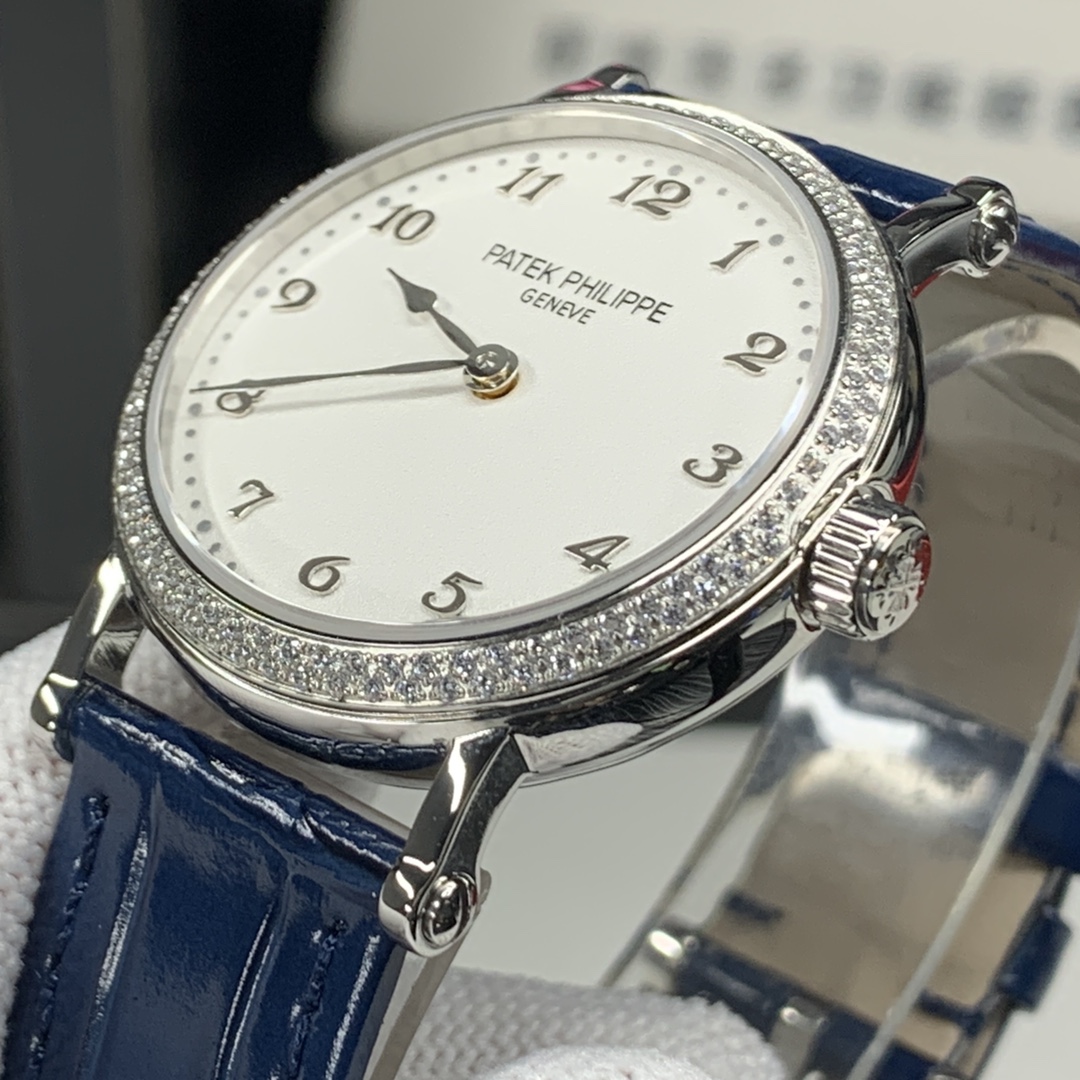 Patek Philippe Classic Diamond-Set 34.6 mm Watch – IW-2513 - Image 5