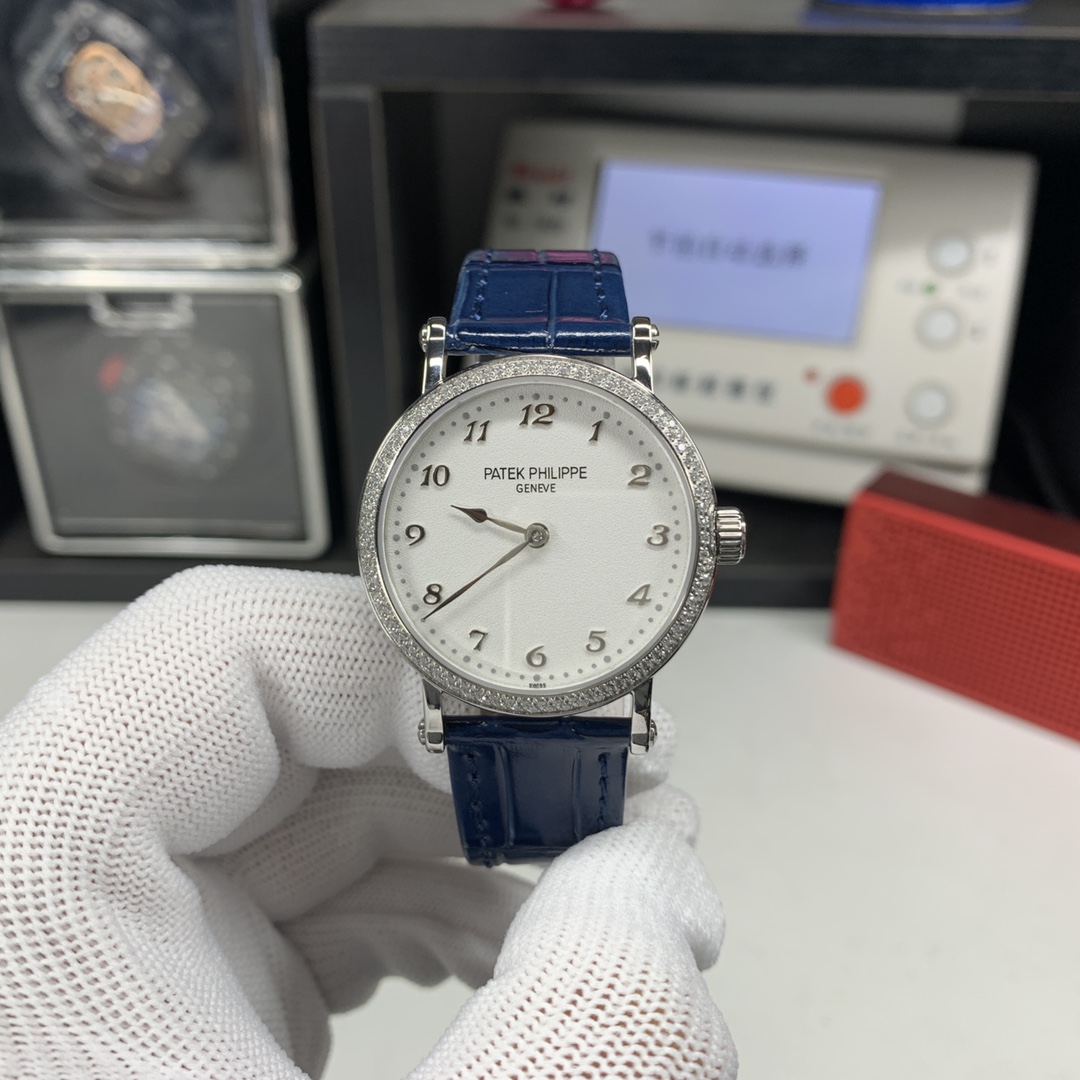 Patek Philippe Classic Diamond-Set 34.6 mm Watch – IW-2513
