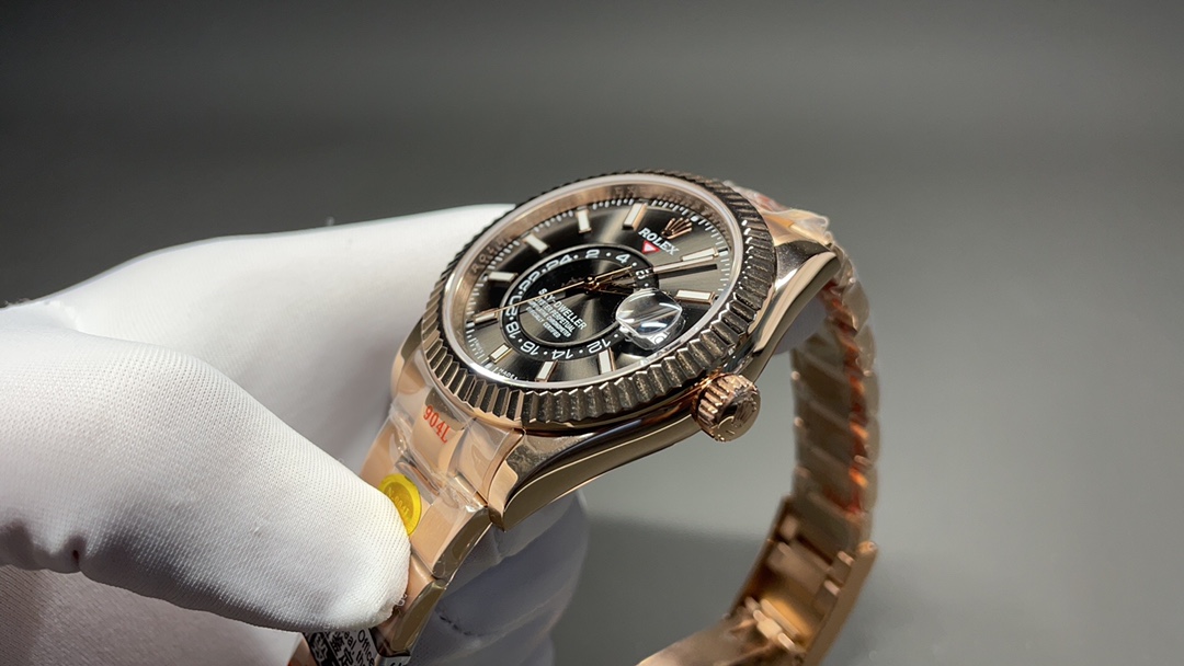 Rolex Classic 42 mm Watch – IW-0254 - Image 4