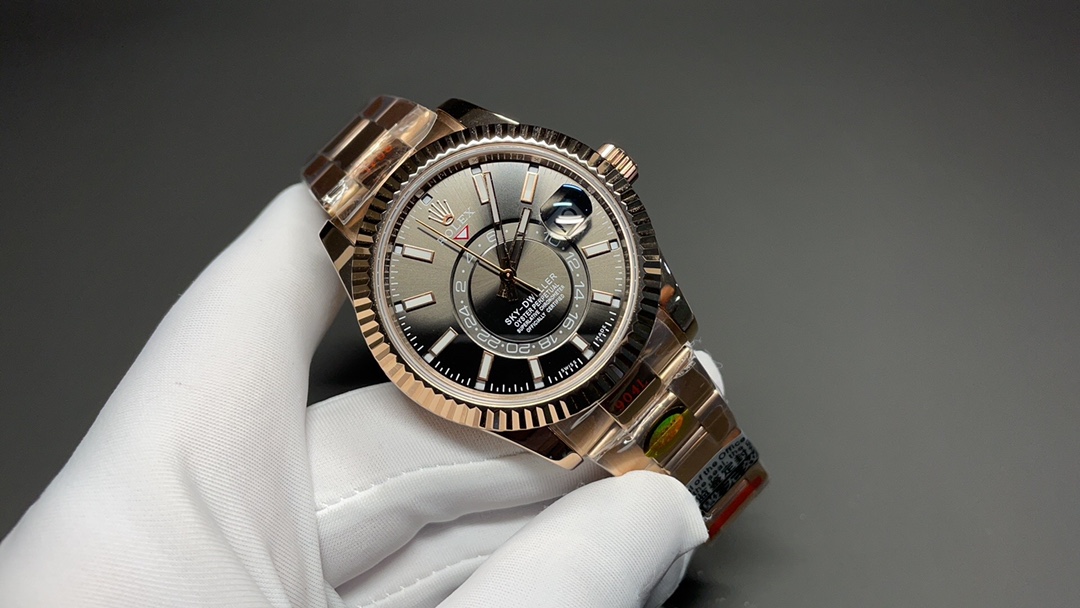 Rolex Classic 42 mm Watch – IW-0254
