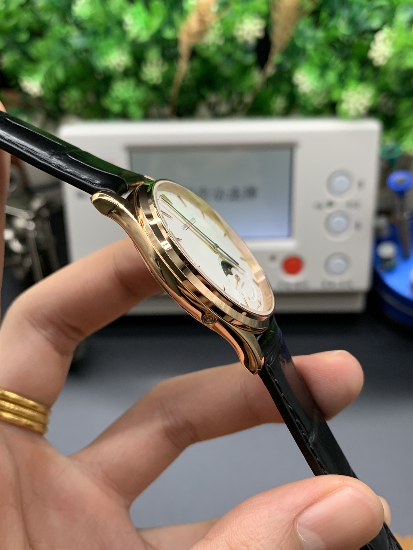 Jaeger-LeCoultre Classic Moonphase Watch – IW-0479 - Image 3