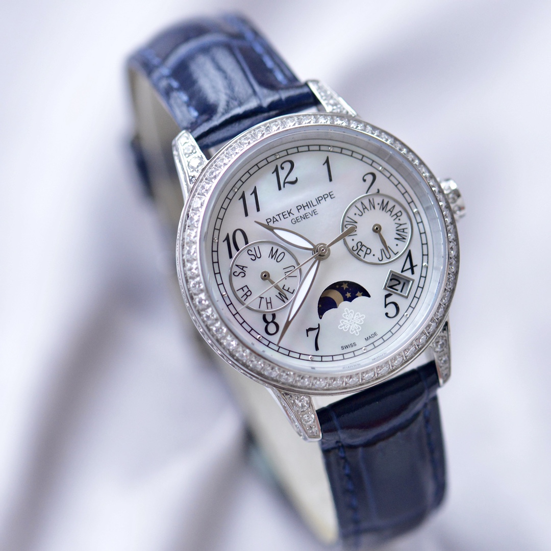 Patek Philippe Classic Perpetual Calendar Watch – IW-2725 - Image 4