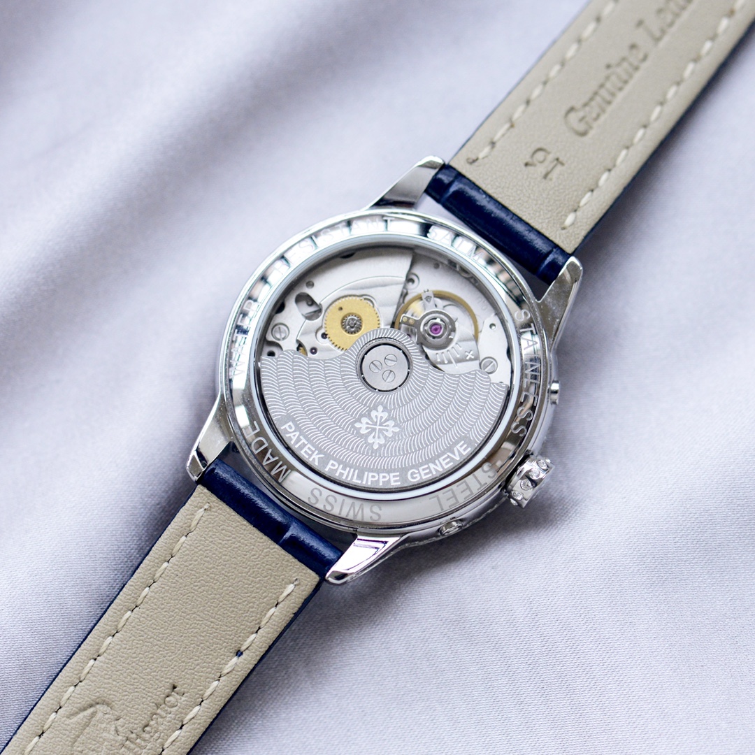 Patek Philippe Classic Perpetual Calendar Watch – IW-2725 - Image 9