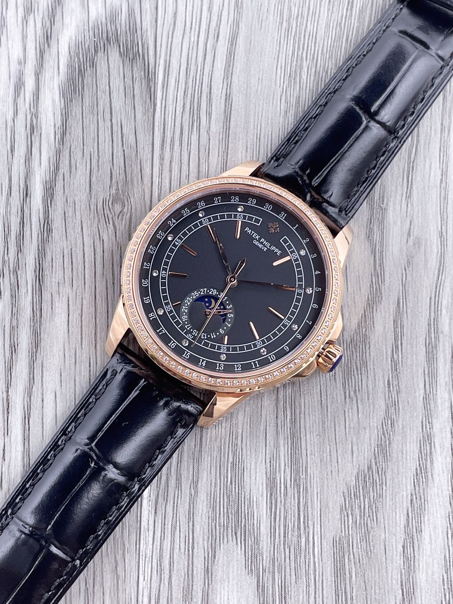 Patek Philippe Classic Moonphase Watch – IW-2726 - Image 5